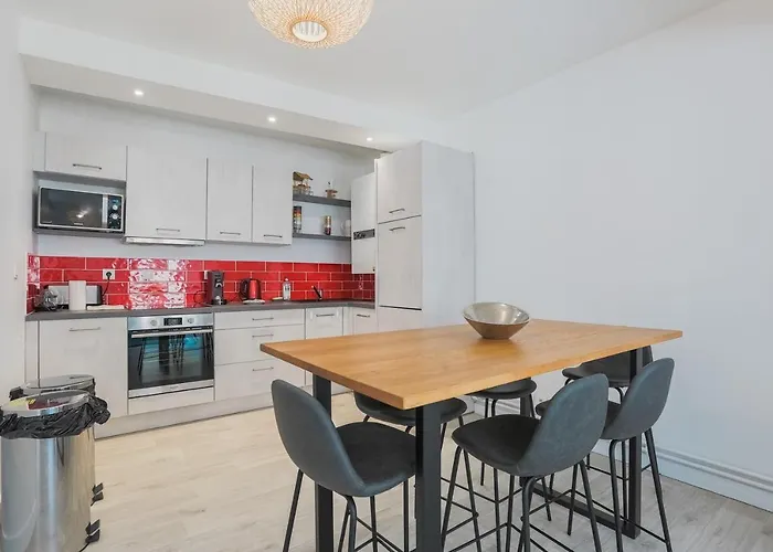 La Halte De Saint-pierre Апартаменты Клермон-Ферран